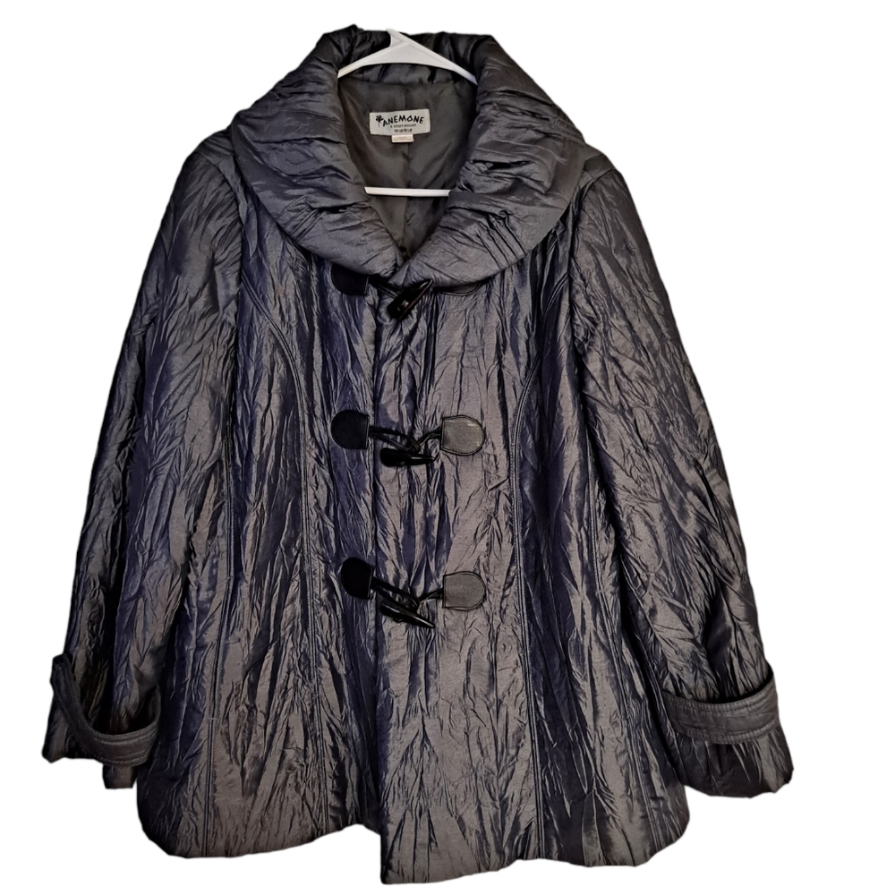 Anemone silver coat